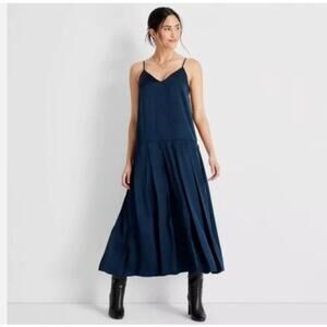Future Collective Sleeveless Drop Waist Pleated Dress Sz Medium Blue NWT
